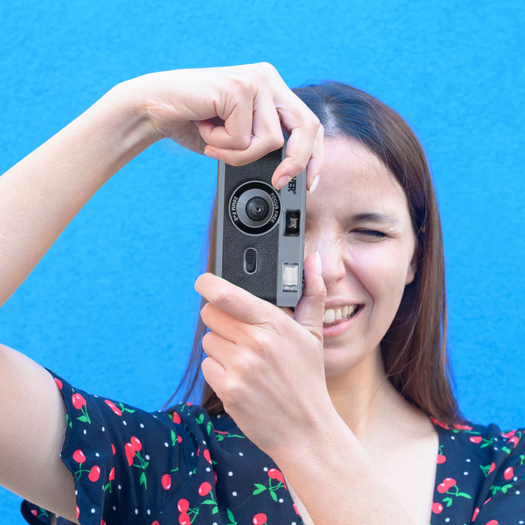 Reusable Film Camera - Image 8